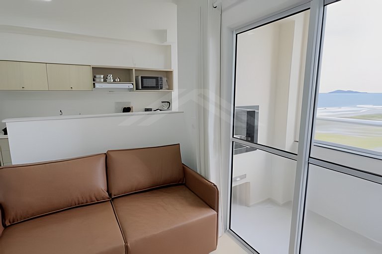 T2.904 - Apto completo, com vista para o mar, condomínio com