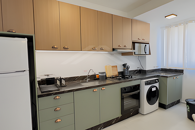 T2.301 - Apto novo, quadra mar, c/ ar condicionado