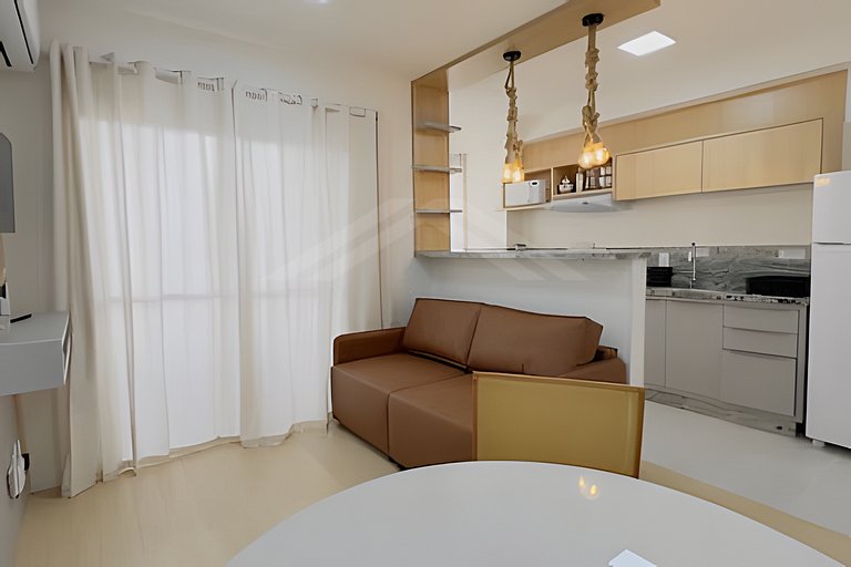 T1. 706 Apartamento a uma quadra do mar, com ar-condicionado