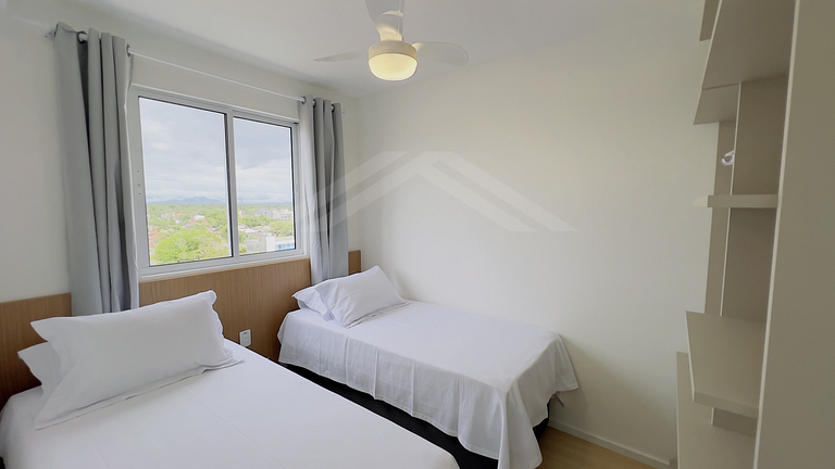 T1.808 - Apartamento condomínio clube, Itapoá-SC