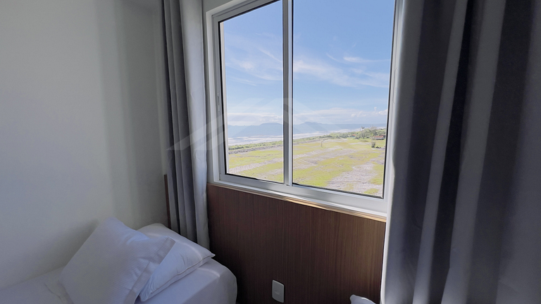 T2.708 - Apartamento com lazer completo em Itapoá