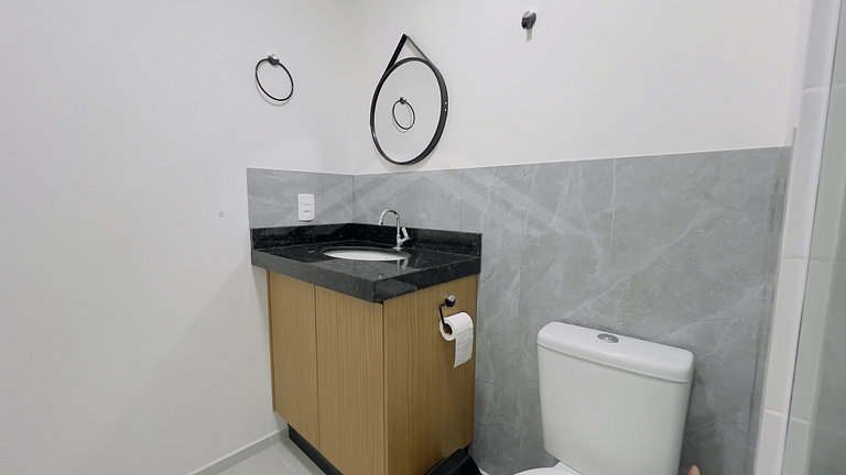 T2.403 - Apto com lazer completo em Itapoá-SC