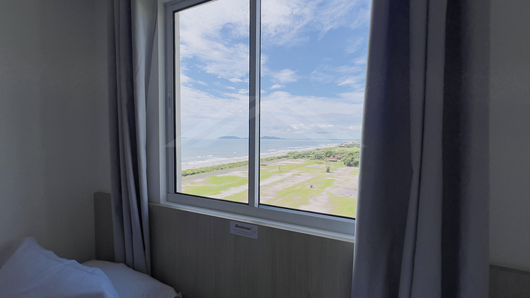 T2.1008 - Apto climatizado, linda vista para o mar