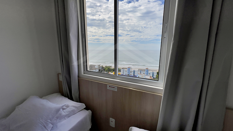 T1.1101 - Apartamento novo, linda vista para o mar