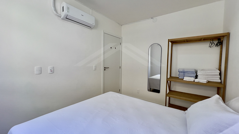 T1.302 - Apto novo, quadra mar, condomínio clube