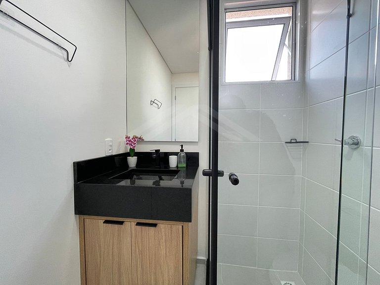 T1.602 - Apto novo, completo, condomínio clube