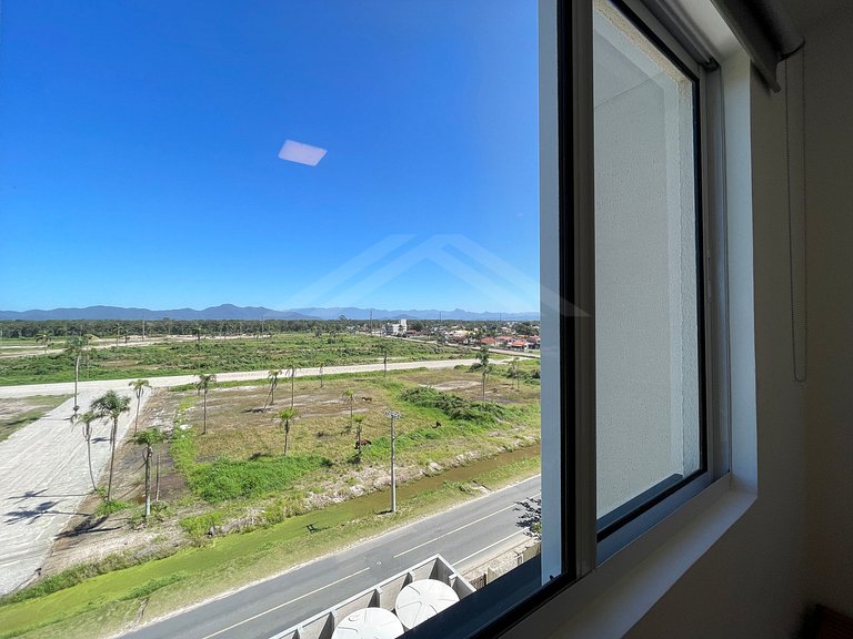 T2.707 - Apto condomínio clube, quadra mar, c/ ar condiciona