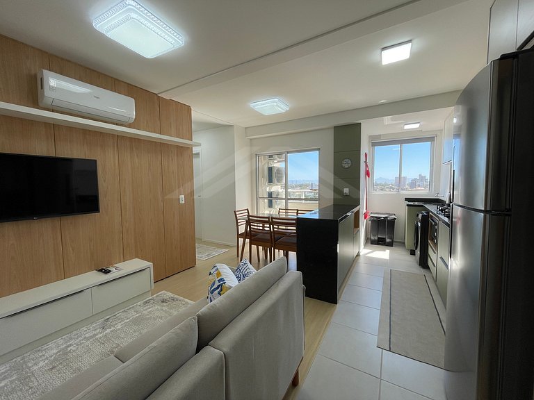 T2.707 - Apto condomínio clube, quadra mar, c/ ar condiciona