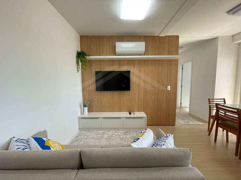 T2.707 - Apto condomínio clube, quadra mar, c/ ar condiciona