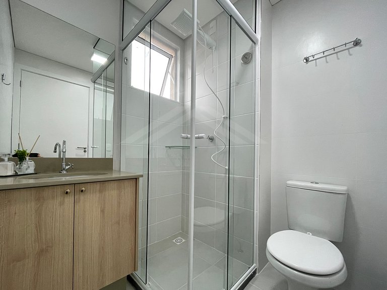 T1.402 - Apartamento, quadra mar, condomínio clube