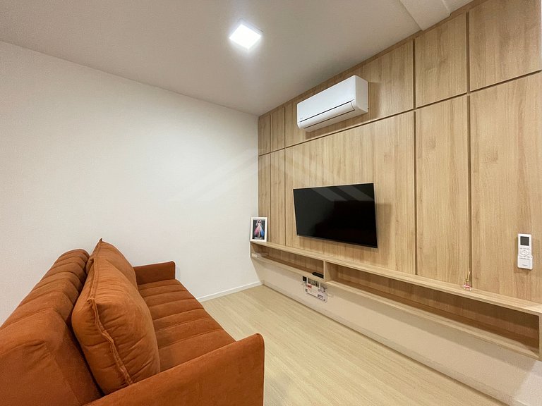 T1.402 - Apartamento, quadra mar, condomínio clube