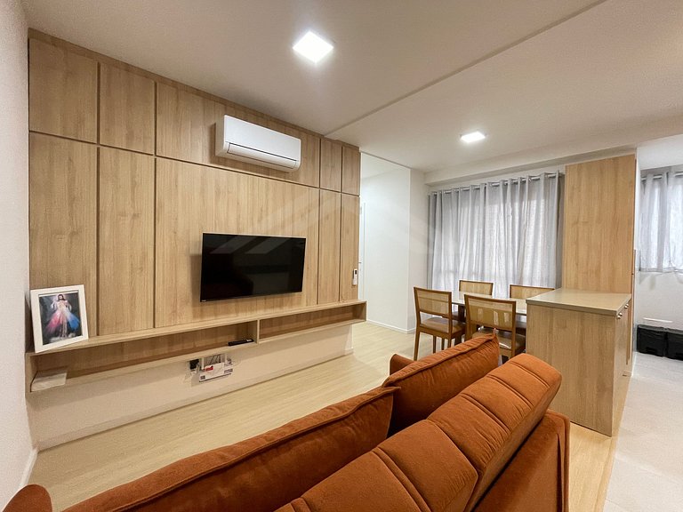 T1.402 - Apartamento, quadra mar, condomínio clube