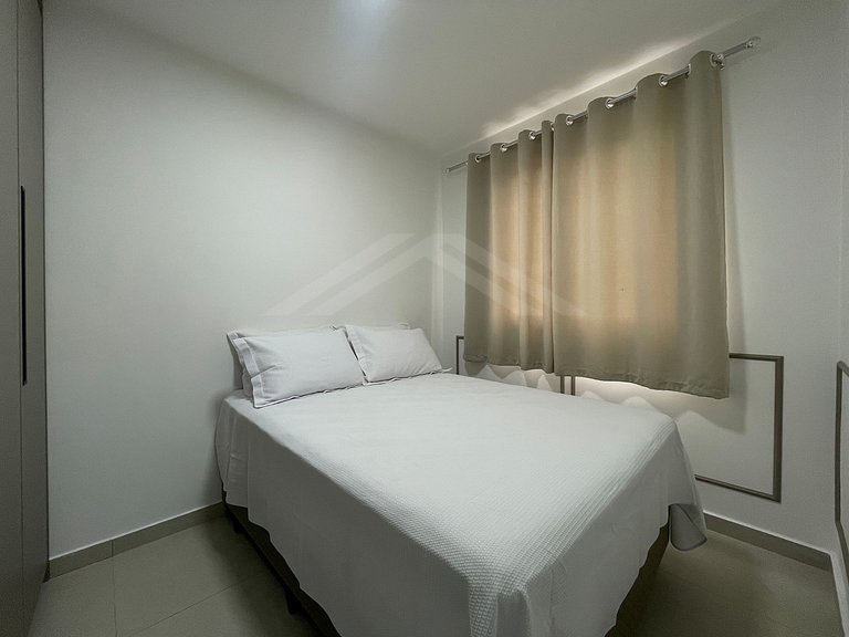 T1.1002 - Apto confortável, completo, piscina