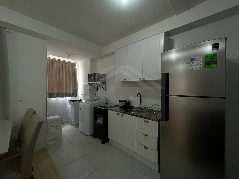 T1.302 - Apto com ar condicionado, quadra mar, condomínio cl